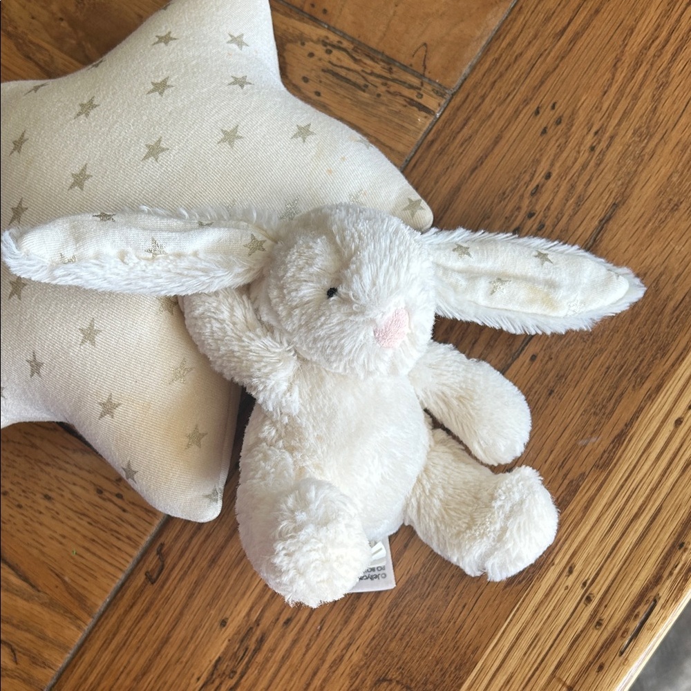 Jellycat Bashful Bunny Star Musical Pull - Picture 11 of 11